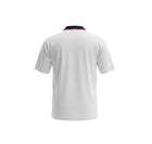 Camiseta polo retro blanca de Inglaterra 1994 de Hinchas Sportswear Store con cuello azul marino y banda roja. Diseño clásico.