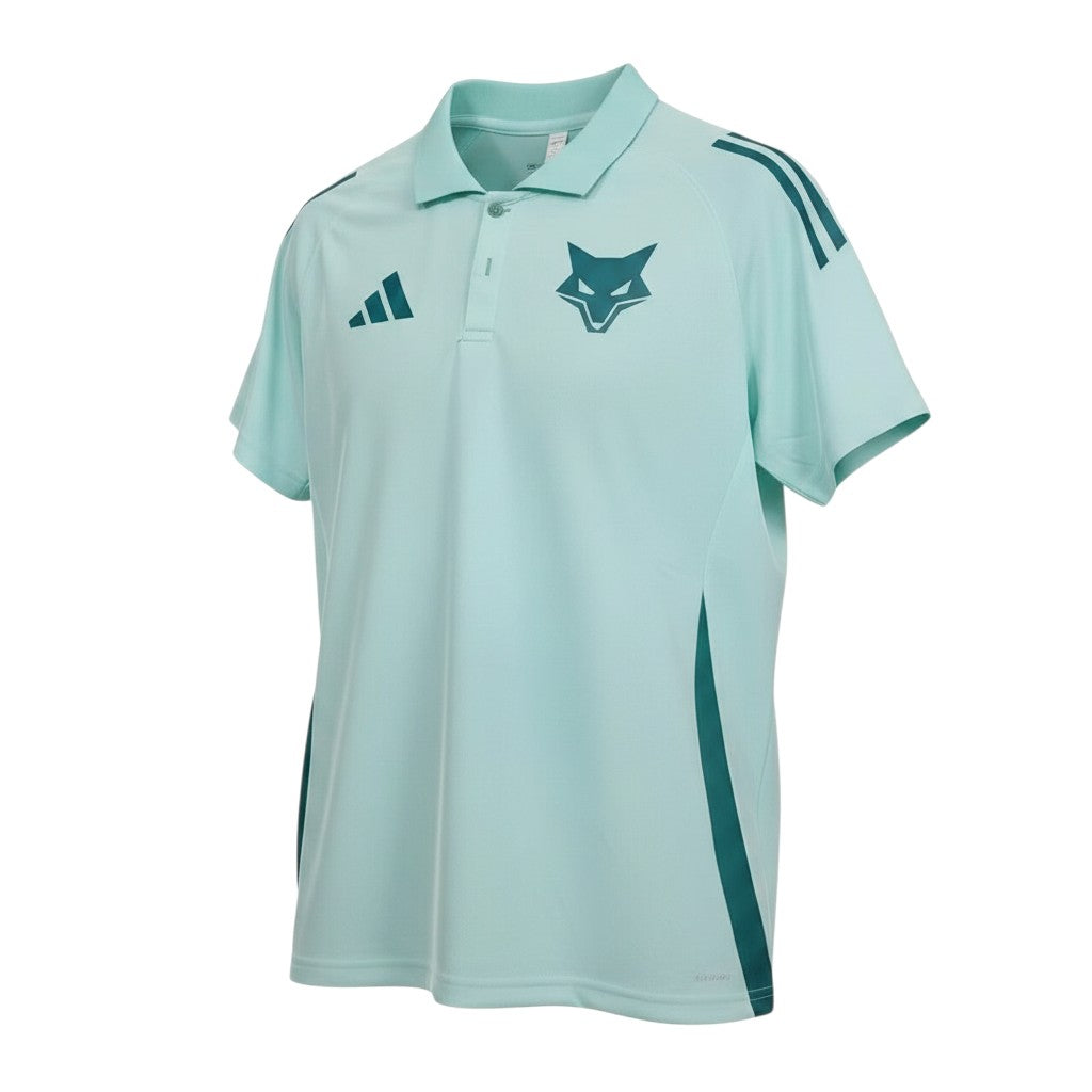 Camiseta polo de entrenamiento Adidas Cruzeiro azul claro con detalles en verde azulado y el escudo del zorro. Hinchas Sportswear Store.