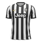 Hinchas Sportswear Store Juventus 2013 retro black and white striped football jersey with Jeep sponsor and Marchisio #8 print.