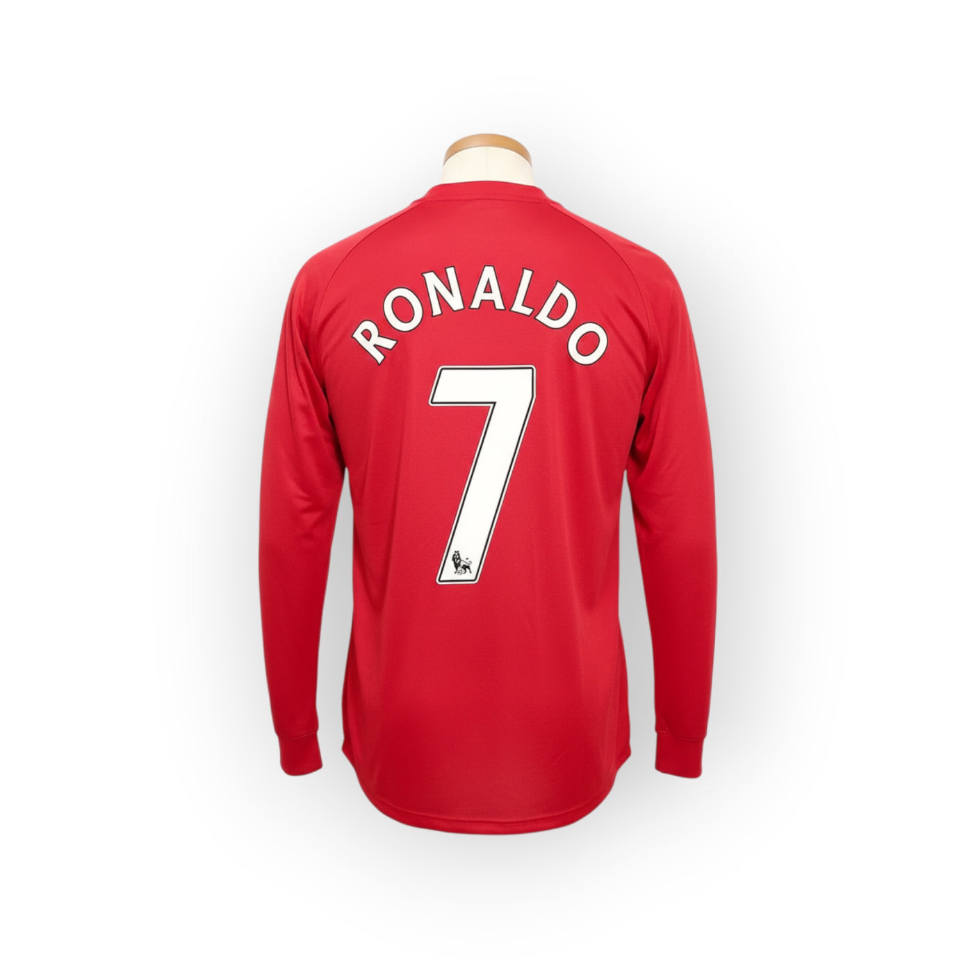 Hinchas Sportswear Store red Manchester United 2007-08 long sleeve Ronaldo #7 jersey with white lettering and AIG sponsor detail.
