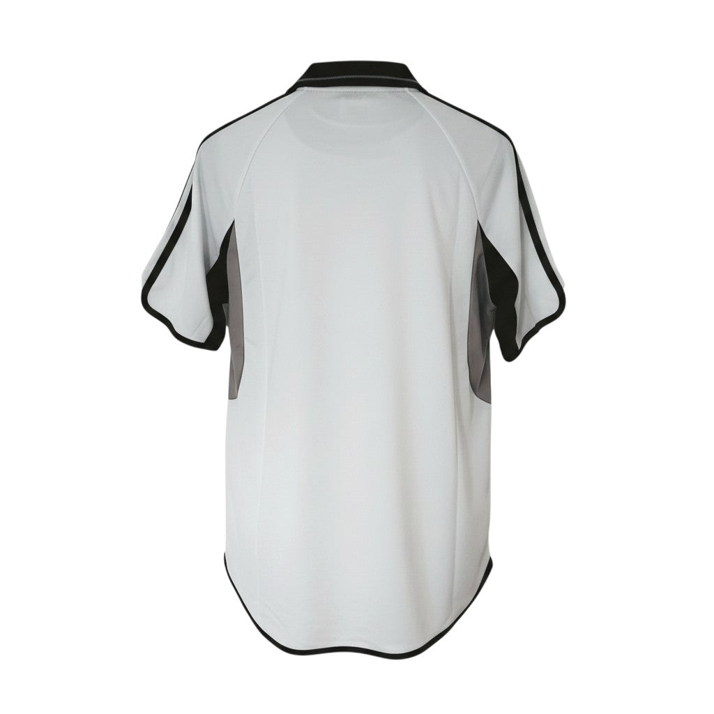 Hinchas Sportswear Store Real Madrid 2000/01 retro white football jersey with black collar and grey side panels.