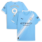 Manchester City Erling Haaland Home Jersey 2025/26 (Premier League) – blue and striped retro football jersey detail view