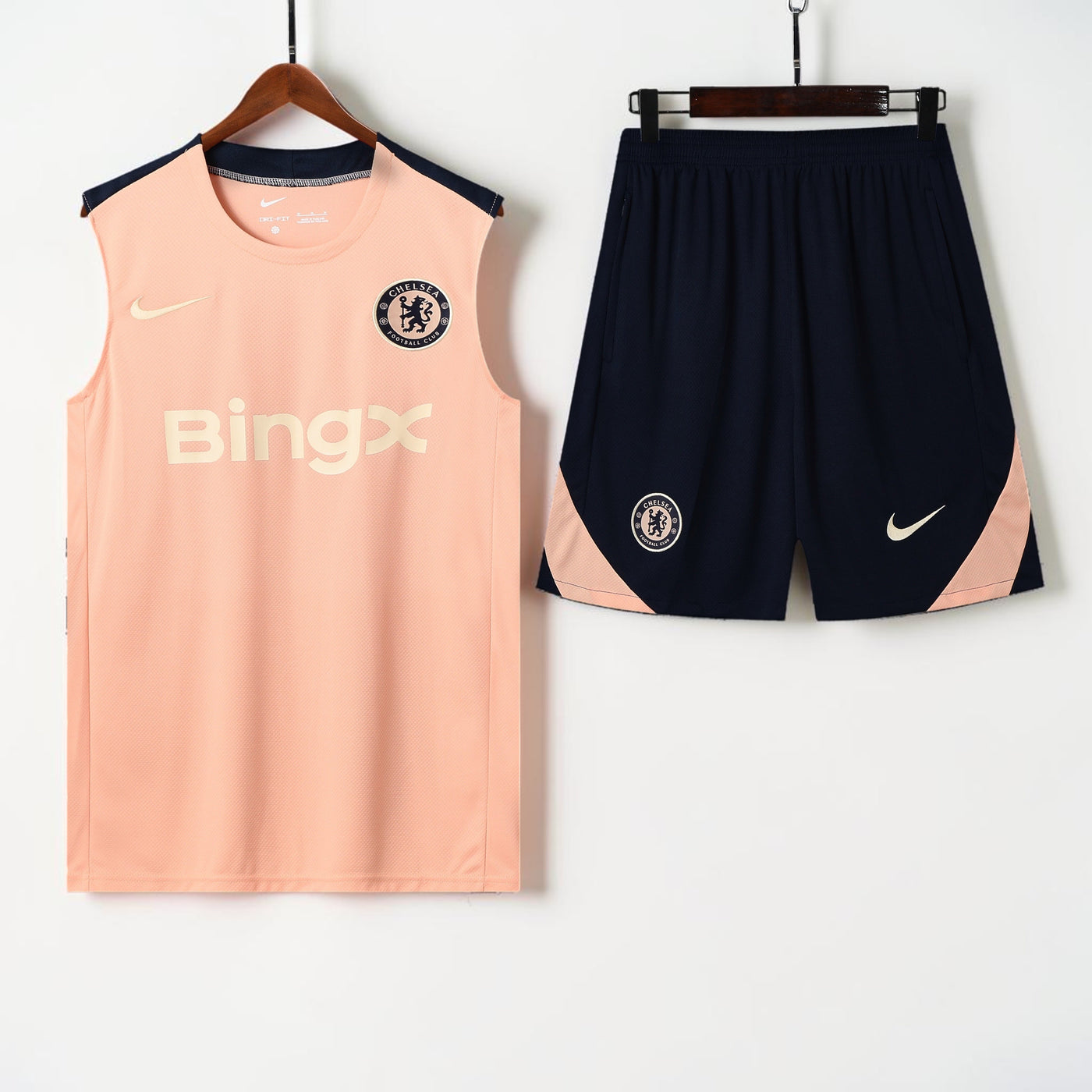 Chelsea FC Training Set 2025/26 - Nike x BingX (Chaleco + Short)
