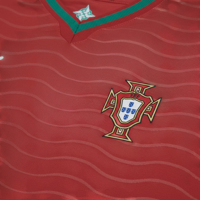 Camiseta de local de la selección de Portugal 2025/26